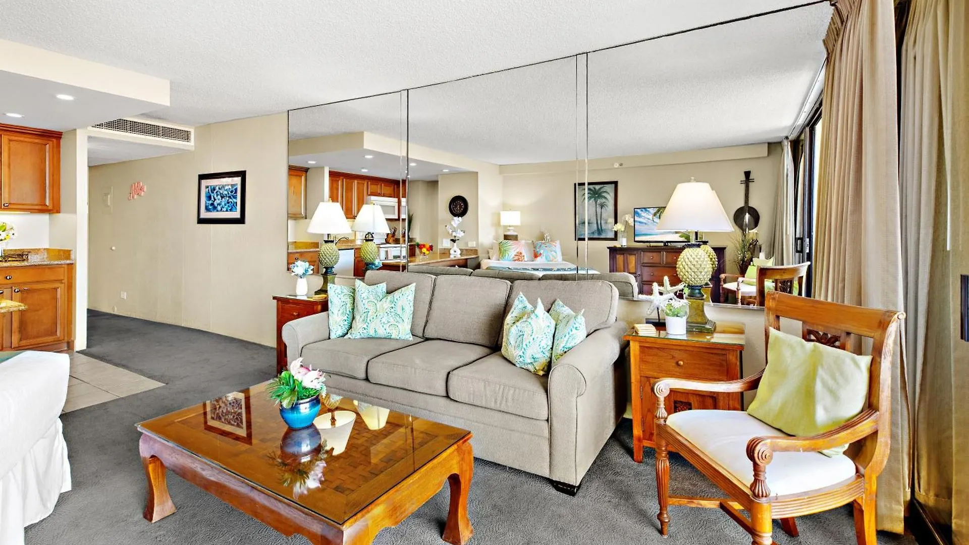 Kaanapali Shores 732 Kahana Semesterbostad
